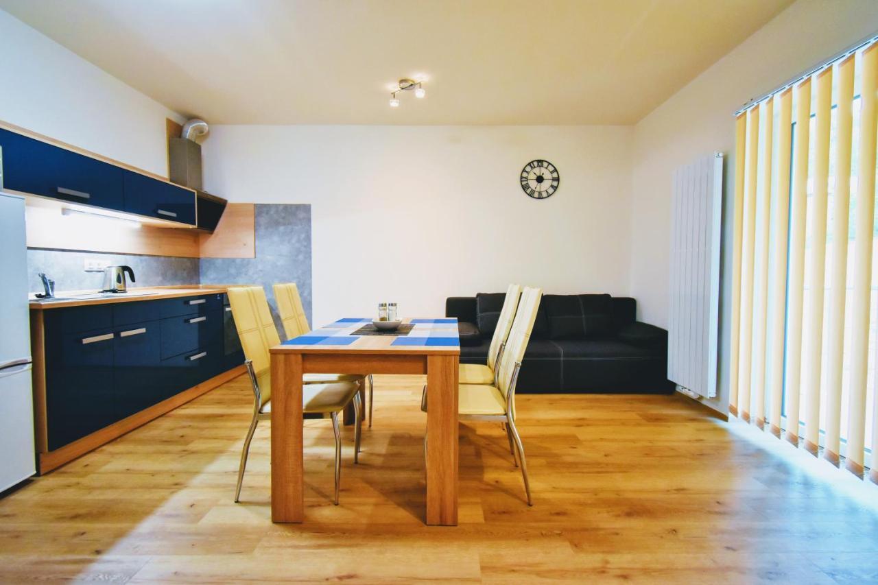 Apartma Promenada 276-12 Appartamento Horní Maršov Esterno foto